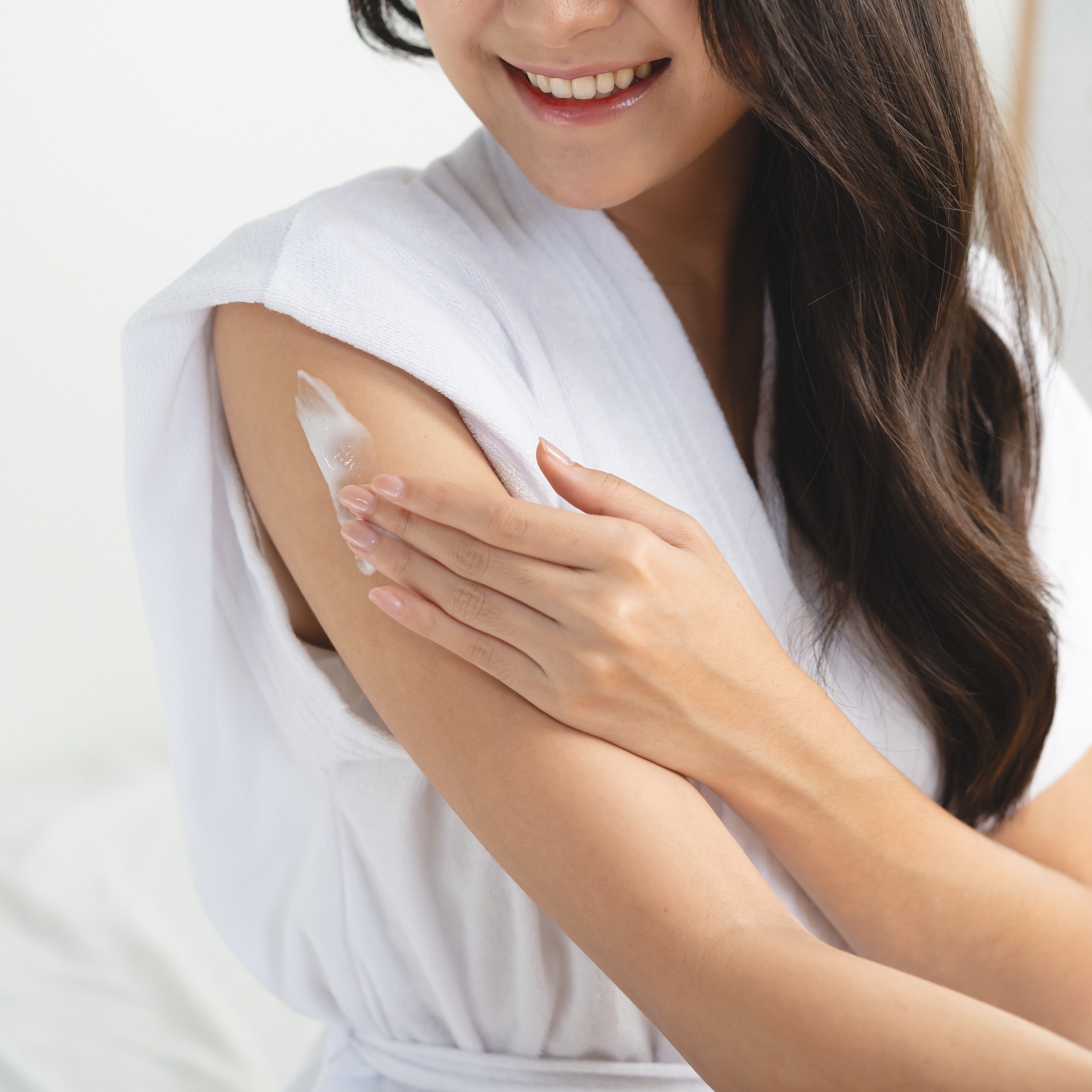 เปิดโลก 'มอยส์เจอไรเซอร์' เผยผิวดี ไม่มีแห้งกร้าน เปิดโลก 'มอยส์เจอไรเซอร์' เผยผิวดี ไม่มีแห้งกร้าน